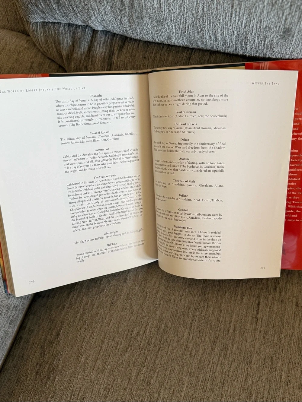 The World of Robert Jordan's The Wheel of Time by Robert Jordan and Teresa Patte